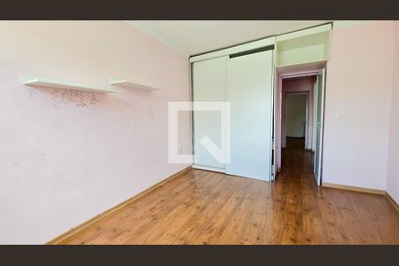 Quarto 02 de casa à venda com 3 quartos, 262m² em Ouro Preto, Belo Horizonte