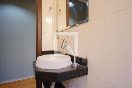 Lavabo de casa à venda com 3 quartos, 125m² em Chácara Seis de Outubro, São Paulo