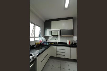 Cozinha  de apartamento à venda com 3 quartos, 82m² em Vila Lusitania, São Bernardo do Campo