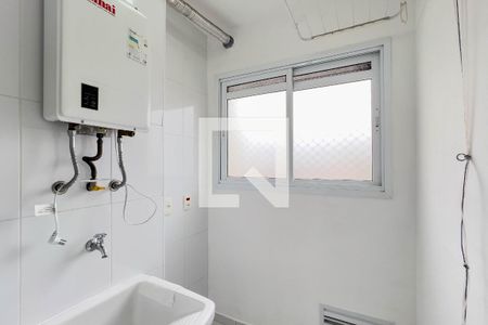 Cozinha e área de serviço de kitnet/studio à venda com 1 quarto, 28m² em Cambuci, São Paulo