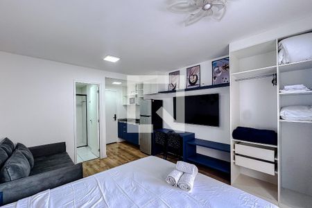 Sala/Quarto de kitnet/studio para alugar com 1 quarto, 27m² em Brás, São Paulo