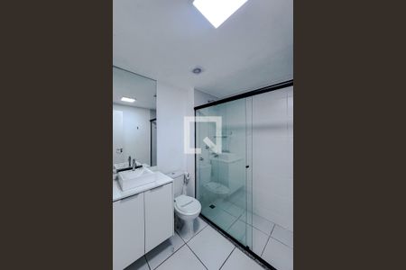 Banheiro de kitnet/studio para alugar com 1 quarto, 27m² em Brás, São Paulo