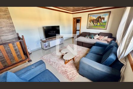 Sala de casa de condomínio para alugar com 4 quartos, 260m² em Vicente Pires, Brasília