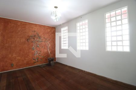 Sala  de casa para alugar com 7 quartos, 300m² em Lídice, Uberlândia