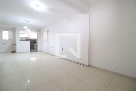 Sala  de casa para alugar com 7 quartos, 300m² em Lídice, Uberlândia