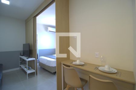 Cozinha de apartamento para alugar com 1 quarto, 34m² em Centro, Florianópolis