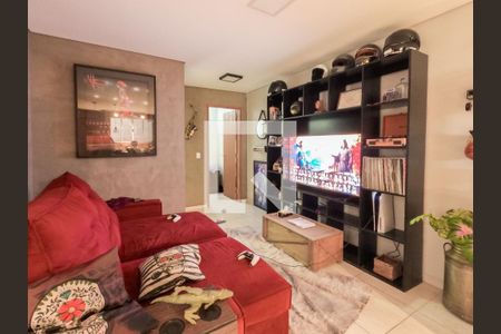 Casa à venda com 3 quartos, 250m² em Jardim Peri, São Paulo