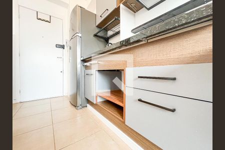 Sala/Cozinha de apartamento para alugar com 1 quarto, 24m² em Pompeia, São Paulo