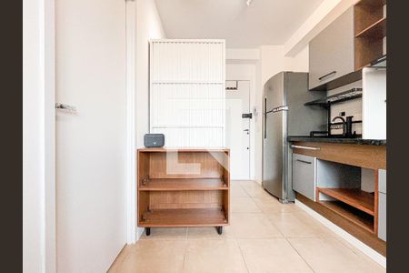 Sala/Cozinha de apartamento para alugar com 1 quarto, 24m² em Pompeia, São Paulo