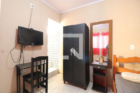 Quarto  de kitnet/studio para alugar com 1 quarto, 18m² em Martins, Uberlândia