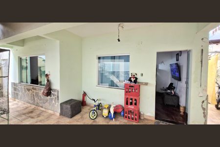 Casa à venda com 3 quartos, 170m² em Centro, Lagoa Santa