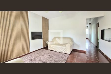 Casa à venda com 3 quartos, 100m² em Centro, Lagoa Santa
