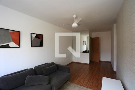 Sala de apartamento para alugar com 2 quartos, 65m² em Jardim Monte Alegre, Taboão da Serra