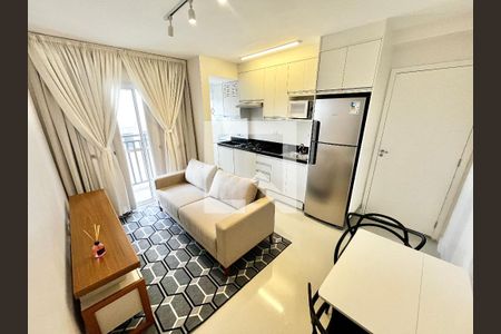 Sala/Cozinha de apartamento para alugar com 2 quartos, 43m² em Tucuruvi, São Paulo