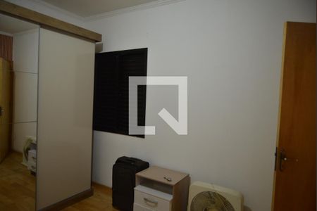 Quarto de apartamento à venda com 2 quartos, 90m² em Vila Pires, Santo André