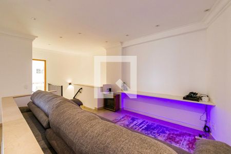 Apartamento à venda com 3 quartos, 300m² em Vila Suzana, São Paulo