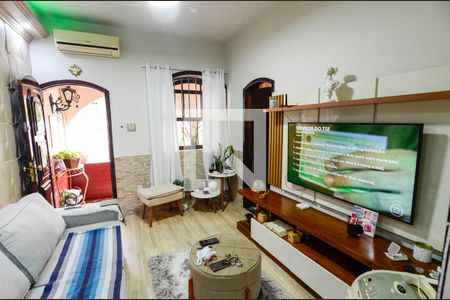 Sala de casa para alugar com 2 quartos, 55m² em Imperial de São Cristóvão, Rio de Janeiro