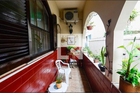Sala de casa para alugar com 2 quartos, 55m² em Imperial de São Cristóvão, Rio de Janeiro