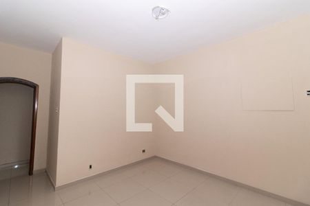 Quarto de casa para alugar com 5 quartos, 400m² em Guadalupe, Rio de Janeiro