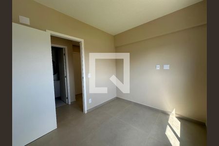 Quarto de apartamento para alugar com 2 quartos, 58m² em Nova Aldeinha, Barueri