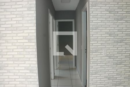 Corredor de apartamento para alugar com 3 quartos, 64m² em Jardim Monte Santo, Cotia