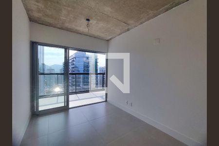 Suíte de apartamento para alugar com 3 quartos, 97m² em Recreio dos Bandeirantes, Rio de Janeiro