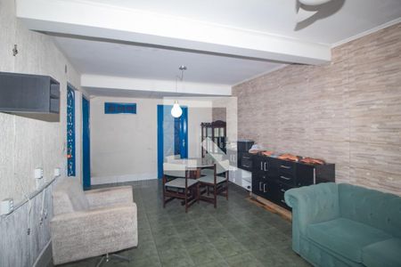 Sala de casa para alugar com 4 quartos, 200m² em Aberta dos Morros, Porto Alegre