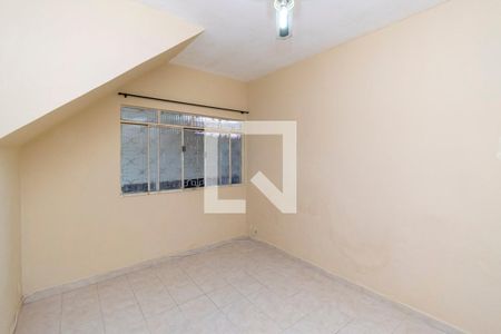 Quarto  de apartamento para alugar com 2 quartos, 60m² em Brás de Pina, Rio de Janeiro