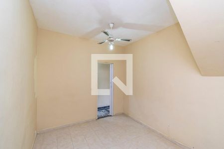 Quarto  de apartamento para alugar com 2 quartos, 60m² em Brás de Pina, Rio de Janeiro