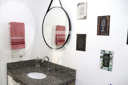 Banheiro de apartamento para alugar com 2 quartos, 37m² em Bela Vista, São Paulo