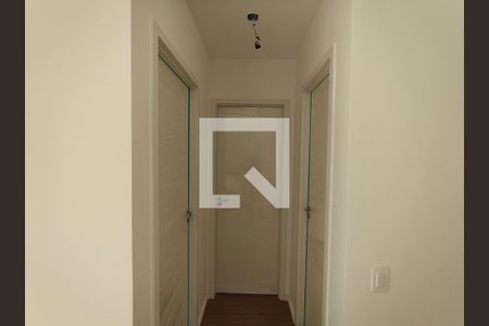 Circulação de apartamento para alugar com 2 quartos, 43m² em Barra Olímpica, Rio de Janeiro