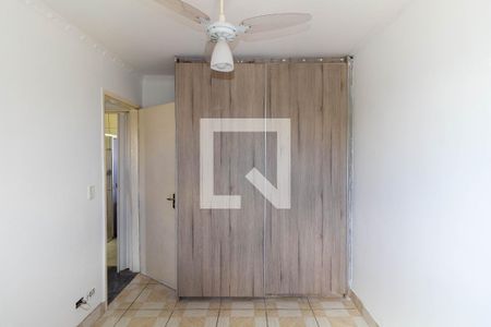 Quarto 2 de apartamento para alugar com 2 quartos, 55m² em Cidade Satélite Santa Bárbara, São Paulo