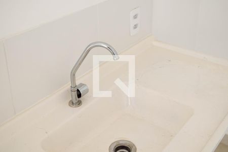 Sala/Cozinha de apartamento para alugar com 1 quarto, 28m² em Guaiaúna, São Paulo
