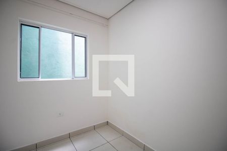 Casa para alugar com 2 quartos, 80m² em Jardim Saint Moritz, Taboão da Serra