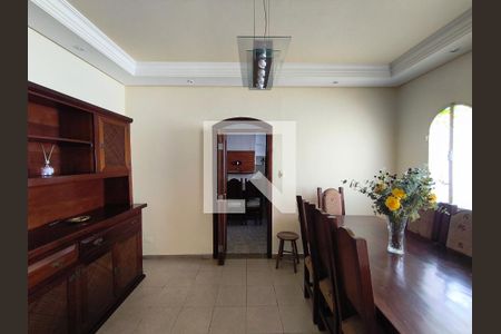 Sala de casa à venda com 2 quartos, 200m² em Vila Mariana, São Paulo