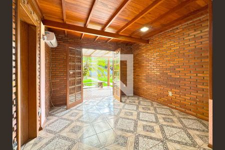 Suíte de casa para alugar com 3 quartos, 200m² em São João do Rio Vermelho, Florianópolis