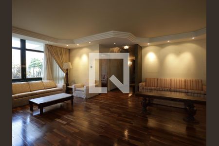 Sala de casa à venda com 5 quartos, 734m² em Jardim Guedala, São Paulo