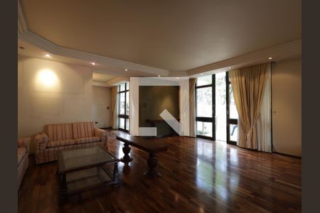 Sala de casa à venda com 5 quartos, 734m² em Jardim Guedala, São Paulo