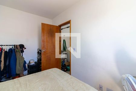 Quarto 1 de apartamento à venda com 2 quartos, 40m² em Vila Romero, São Paulo