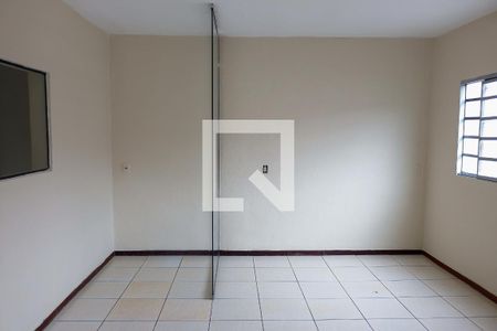 Sala de casa para alugar com 1 quarto, 58m² em Padroeira, Osasco