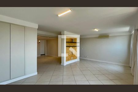 Sala de apartamento à venda com 3 quartos, 145m² em Jardim Paulistano, São Paulo