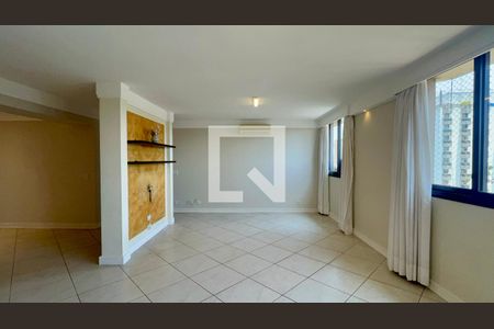 Sala de apartamento à venda com 3 quartos, 145m² em Jardim Paulistano, São Paulo