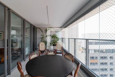 Varanda de apartamento à venda com 4 quartos, 180m² em Lapa, São Paulo