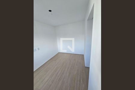 Quarto 1 de apartamento para alugar com 2 quartos, 50m² em Santo Cristo, Rio de Janeiro