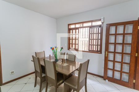 Sala 2 de casa à venda com 6 quartos, 400m² em União, Belo Horizonte