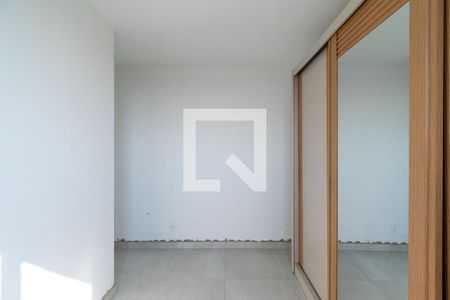 Quarto 1 de apartamento à venda com 2 quartos, 39m² em Vila Mira, São Paulo