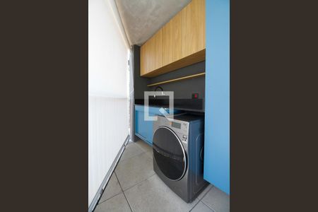 Varanda da Sala e Área de Serviço de apartamento à venda com 1 quarto, 63m² em Sumarezinho, São Paulo