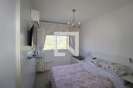 Quarto 2 de apartamento à venda com 2 quartos, 57m² em Jardim Carvalho, Porto Alegre