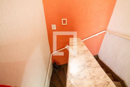 Escada de casa à venda com 2 quartos, 110m² em Vila Cordeiro, São Paulo