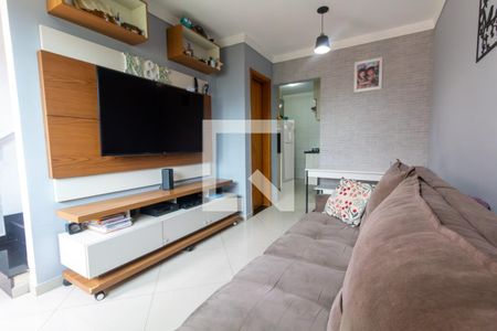 Sala de casa de condomínio à venda com 2 quartos, 65m² em Vila Ré, São Paulo